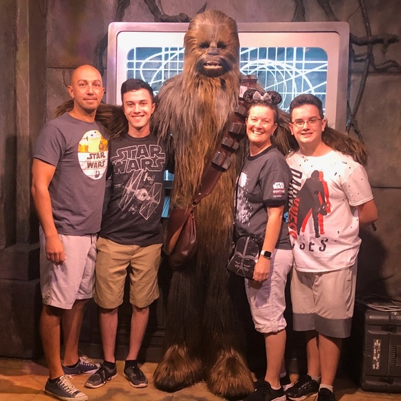 Meet your Posher, Sonny - Picture 2 of 3